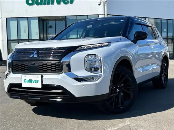 Mitsubishi Outlander PHEV 2.4 Black Edition 4WD — photo 9