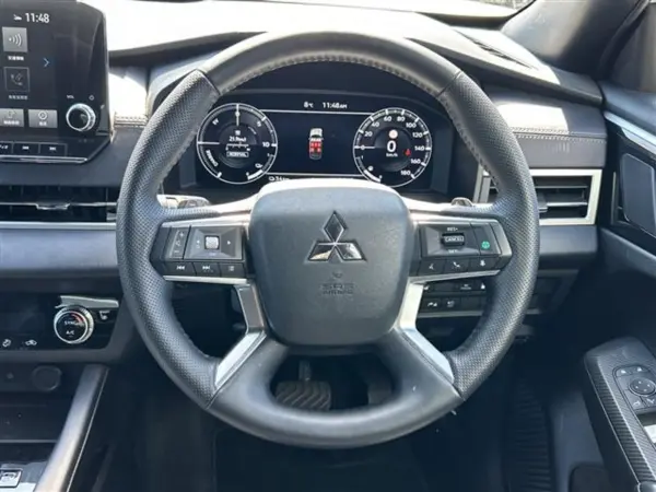 Mitsubishi Outlander PHEV 2.4 Black Edition 4WD — photo 7