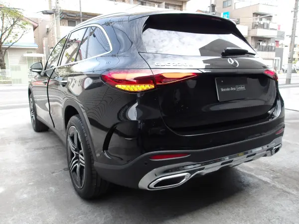 2025 Mercedes-benz Glc — photo 2