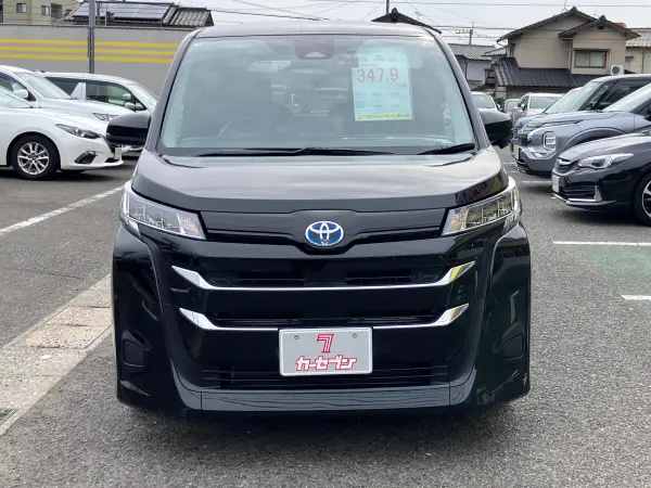 2025 Toyota Noah — photo 2