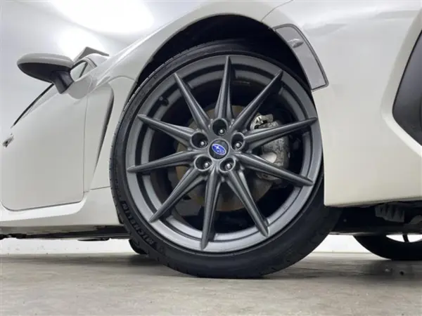 2023 Subaru Brz — photo 8 | Tuminion Kenya