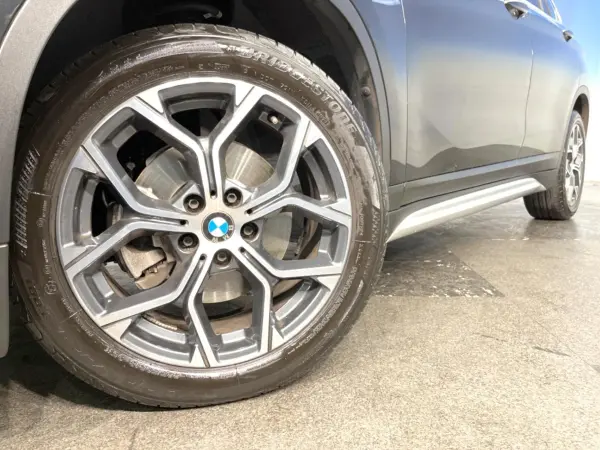 2022 Bmw X1 — photo 8 | Tuminion Kenya