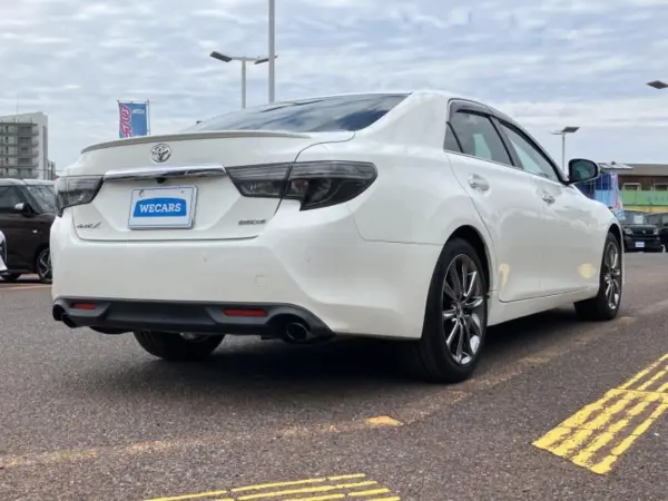 2019 Toyota Mark  X — photo 2 | Tuminion Kenya