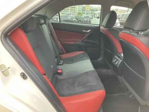 2019 Toyota Mark  X — photo 7 | Tuminion Kenya