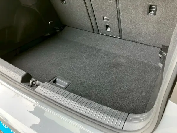 2022 Volkswagen Golf — photo 9 | Tuminion Kenya