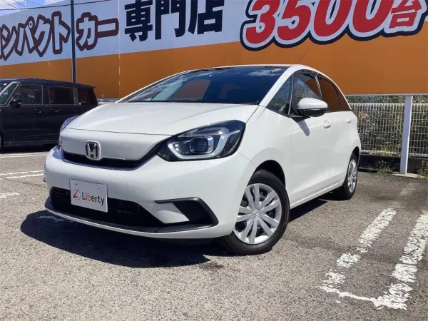 2022 Honda Fit — photo 9 | Tuminion Kenya