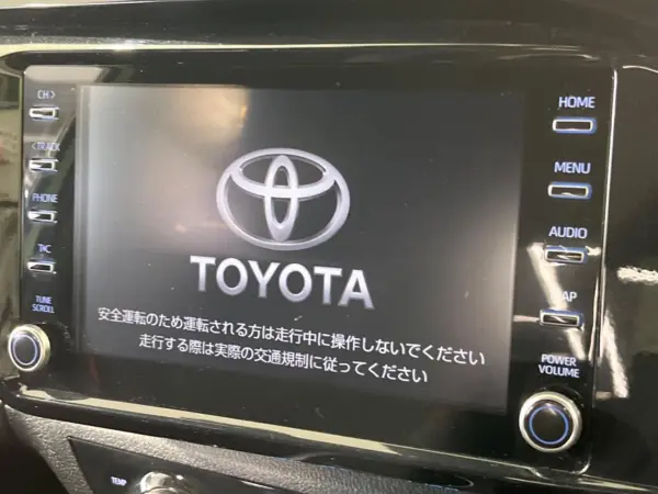 2022 Toyota Hilux — photo 3 | Tuminion Kenya