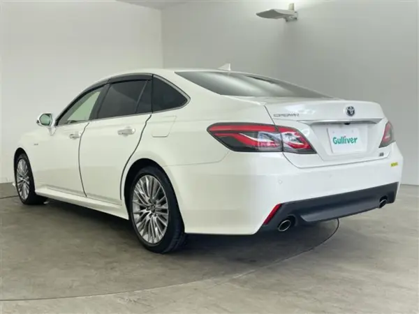 2019 Toyota Crown — photo 3 | Tuminion Kenya