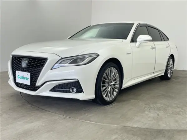 2019 Toyota Crown — photo 7 | Tuminion Kenya