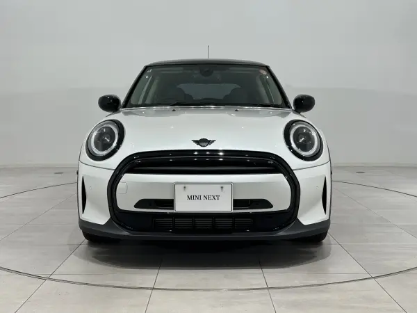 2024 Mini Cooper — photo 2 | Tuminion Kenya