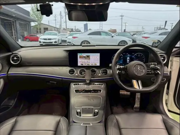 2021 Mercedes E Class — photo 3