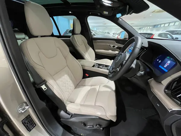 Volvo XC90 Plus B5 AWD 4WD Google Nav 360 Camera Sunroof ETC (Bright Dusk Metallic) — photo 9