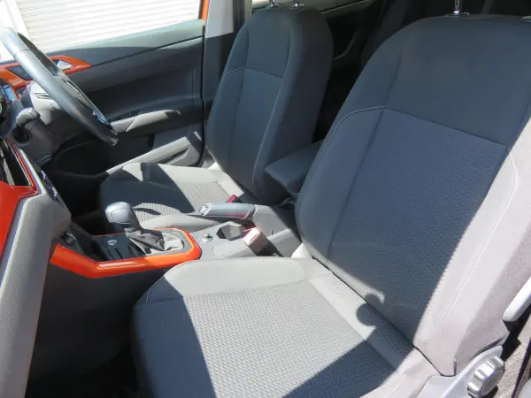 2021 Volkswagen Polo — photo 2