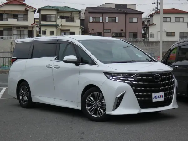 Toyota Alphard Hybrid 2.5 Z E-Four 4WD — photo 9