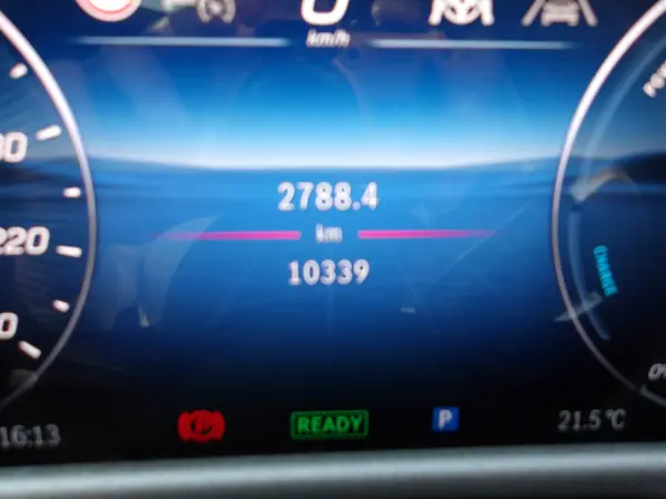 Mercedes-Benz E-Class E350 e Sport Edition Star Drivers Package MP202501 SR・Advanced P・Drivers P・2501 (Verde Silver) — photo 8