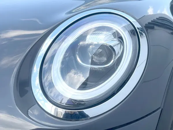 Mini Cooper SD 5 Door — photo 8