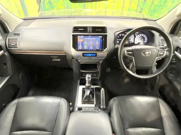 2022 Toyota Landcruiser Prado — photo 2