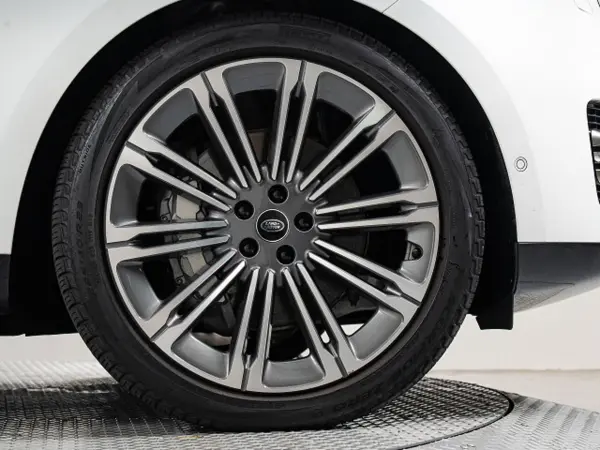 2024 Landrover Rangerover — photo 3