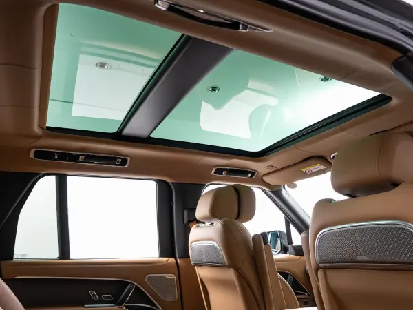 2025 Landrover Rangerover — photo 3