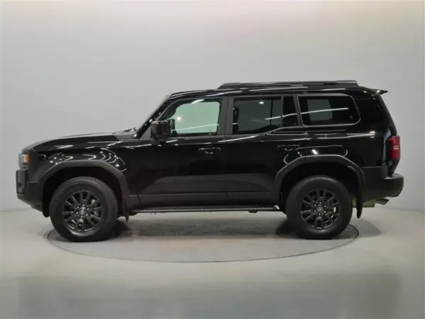 Toyota Land Cruiser 250 2.7 VX 4WD — photo 9