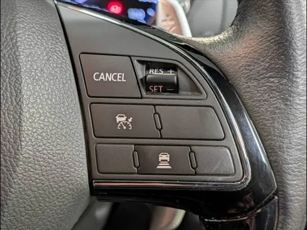 2020 Mitsubishi Eclipse Cross — photo 7 | Tuminion Kenya
