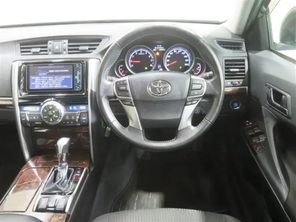 Toyota Mark X 2.5 250G Carrozzeria Nav ETC TSS B-Camera HID Radar Cruise Control (Black) — photo 7