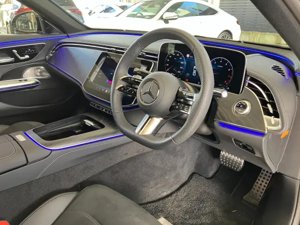 Mercedes-Benz E-Class E200 AMG Line Package (ISG) MP202601 Our Demo Car / AMG Line Package / Advanced Package / Panoramic Sunroof / Power Seat with Memory / 360° Camera / Burmester 4D Sound / Genuine Dashcam / One Owner / Head-Up Display / Service Records / Non-Smoking Vehicle (Obsidian Black) — photo 7