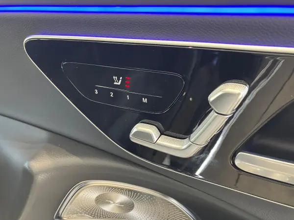 Mercedes-Benz E-Class E200 AMG Line Package (ISG) MP202601 Our Demo Car / AMG Line Package / Advanced Package / Panoramic Sunroof / Power Seat with Memory / 360° Camera / Burmester 4D Sound / Genuine Dashcam / One Owner / Head-Up Display / Service Records / Non-Smoking Vehicle (Obsidian Black) — photo 9
