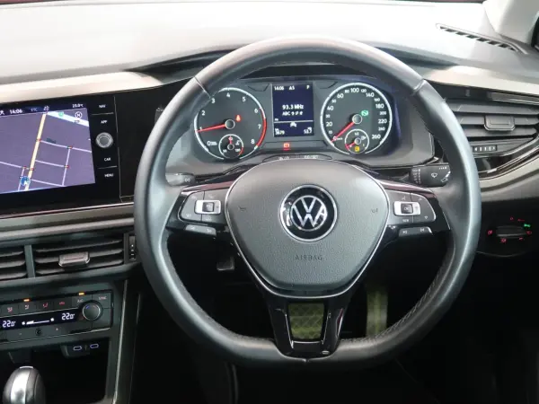 2021 Volkswagen Polo — photo 3