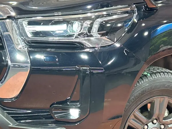 Toyota Hilux 2.4 Z Diesel Turbo 4WD — photo 9