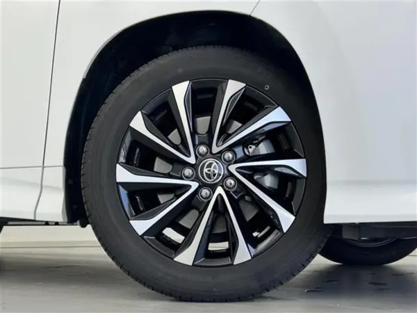Toyota Noah 1.8 Hybrid S-Z — photo 9
