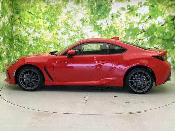 2024 Subaru Brz — photo 2 | Tuminion Kenya