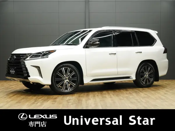 Lexus LX570 Black Sequence 4WD