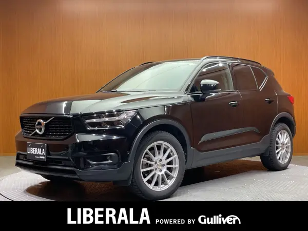 Volvo XC40 T5 AWD R-Design 4WD Panoramic Sunroof Genuine Navigation 360° Camera ACC BLIS Partial Leather Power Seat Seat Heater LED Headlight Auto Light Power Tailgate Parking Assist Auto Park H/K Sound Paddle Shift (Black)