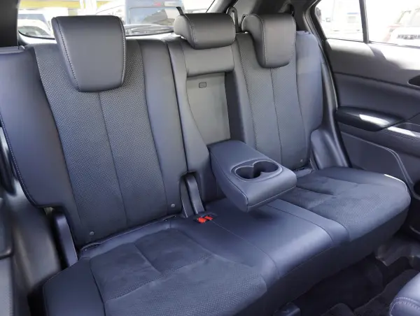 Mitsubishi Eclipse Cross PHEV 2.4 Black Edition 4WD — photo 8