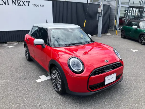 2025 Mini Cooper — photo 3