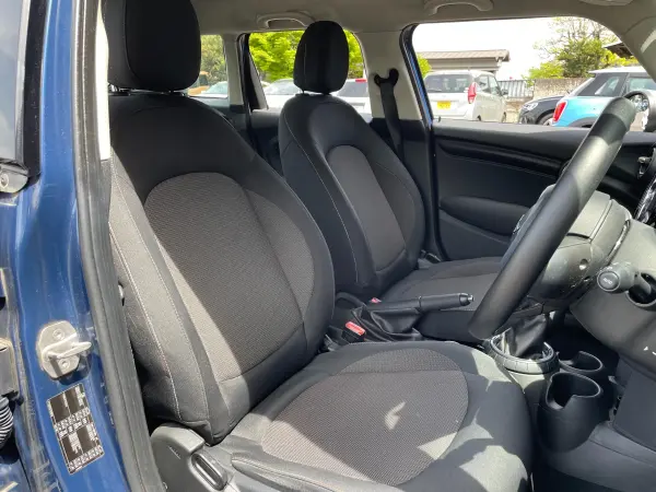 2015 Mini Cooper — photo 3 | Tuminion Kenya