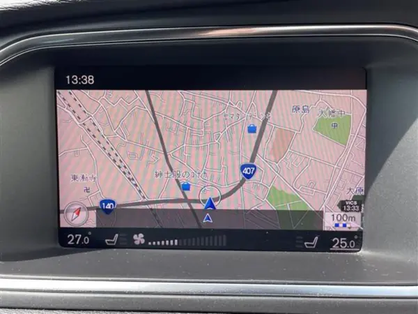 2019 Volvo V40 — photo 2