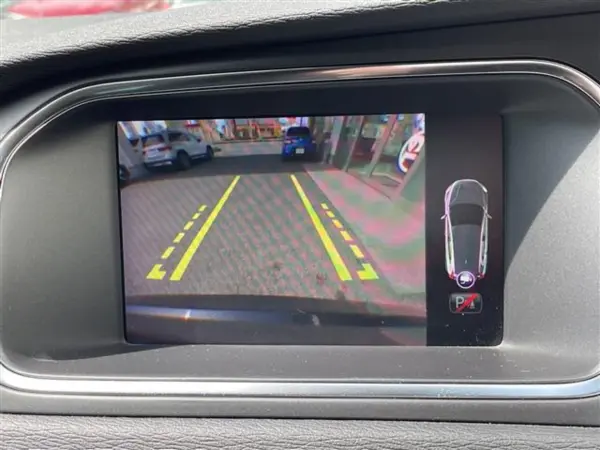 2019 Volvo V40 — photo 3