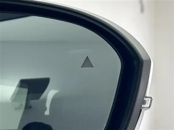 Mitsubishi Outlander PHEV 2.4 P 4WD — photo 8