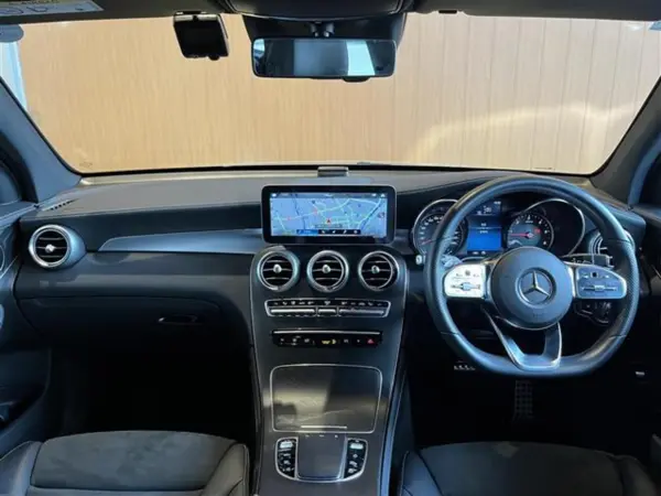 2019 Mercedes-benz Glc — photo 2 | Tuminion Kenya