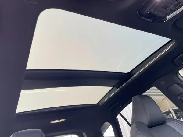 2023 Toyota Harrier — photo 3 | Tuminion Kenya