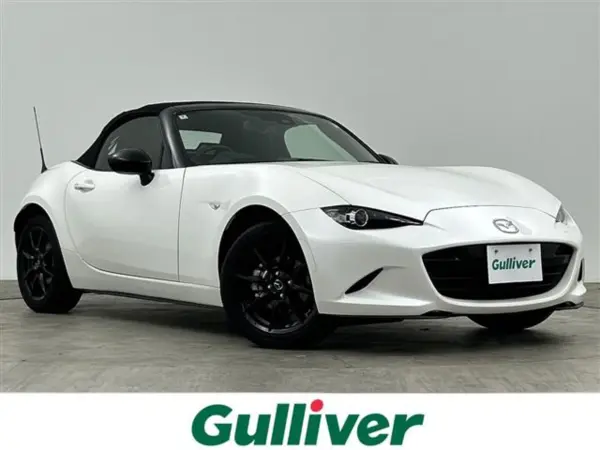 2020 Mazda Roadster — photo 1