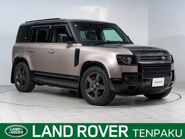 Land Rover Defender 110 X 3.0L D300 Diesel Turbo 4WD Certified Used Panoramic Sliding Roof Power Side Steps Meridian Surround Seat Ventilation Genuine 20-inch AW LED Headlights Electric Telescopic Steering Wheel Heater (Lantau Bronze Metallic)