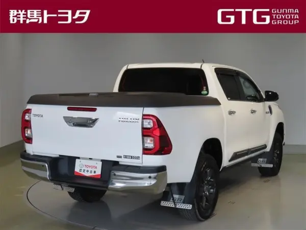 2021 Toyota Hilux — photo 3