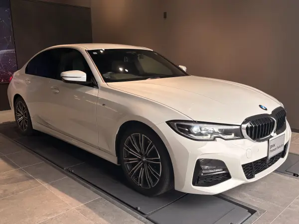 2021 Bmw 3 Series — photo 3 | Tuminion Kenya