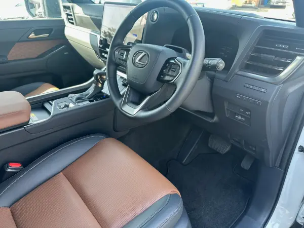 Lexus GX550 Version L 4WD (Sonic Quartz) — photo 8