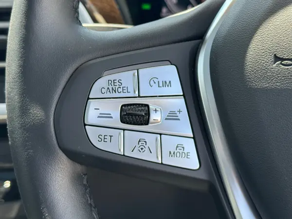 BMW X3 xDrive20d Diesel Turbo 4WD Select Package Black Leather Front Ventilation & Front/Rear Seat Heater Touch Panel Navi Full-Seg TV Surround View Camera Glass Sunroof 20-inch AW Steering Heater ACC Driving Assistant Power Rear Gate ETC 1 Owner Non-Smoker (Black Sapphire Metallic) — photo 9