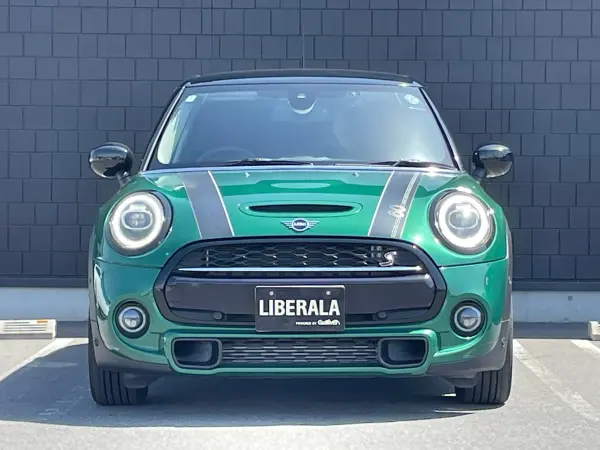 Mini Cooper S 5 Door 60 Years Edition DCT — photo 8
