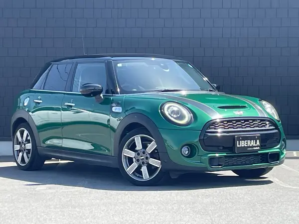Mini Cooper S 5 Door 60 Years Edition DCT — photo 9